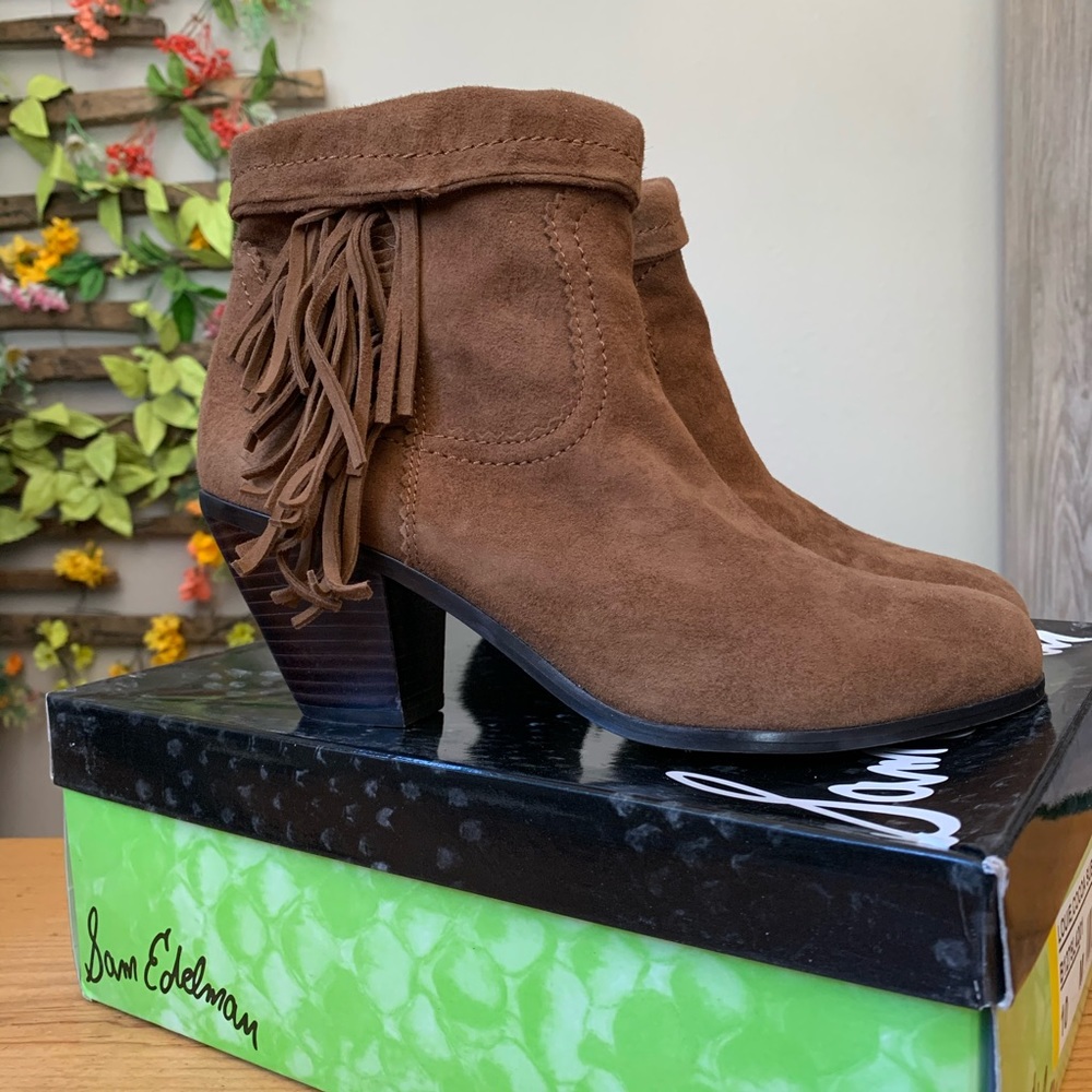 Sam Edelman Louie Bootie in Cocoa Suede